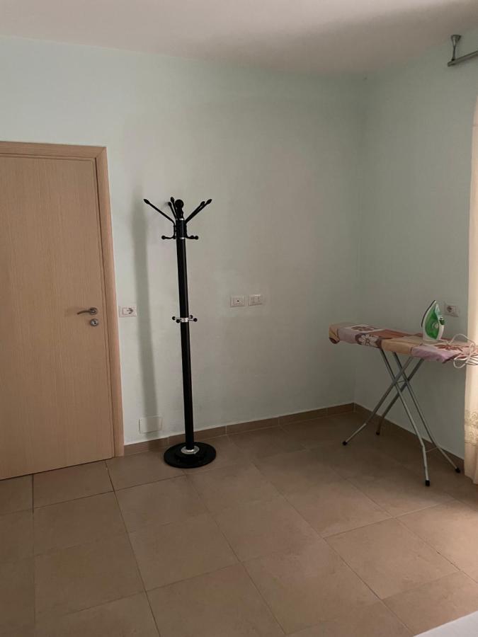 Xhulio Apartments ซารานเดอ ภายนอก รูปภาพ