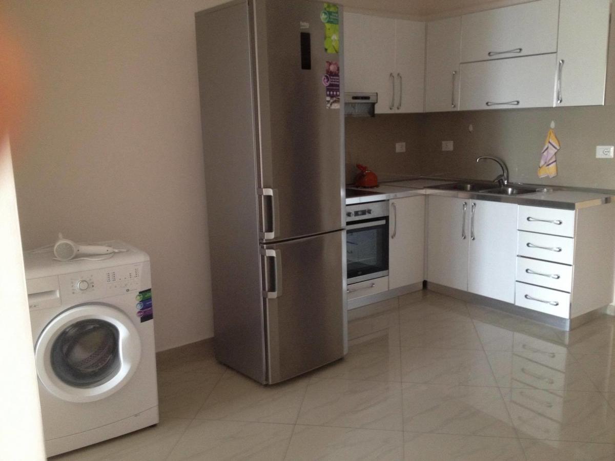 Xhulio Apartments ซารานเดอ ภายนอก รูปภาพ